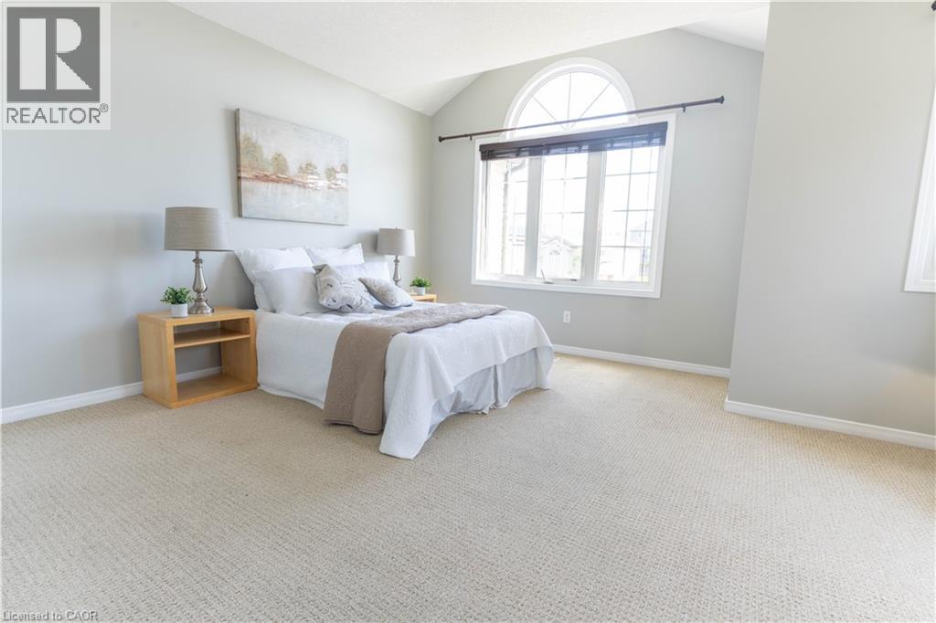 Photo 23 of 1319 Countrystone Drive, Kitchener ON