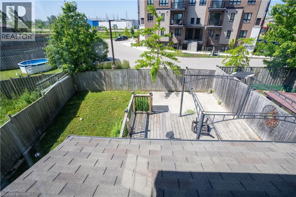 Photo 40 of 1319 Countrystone Drive, Kitchener ON