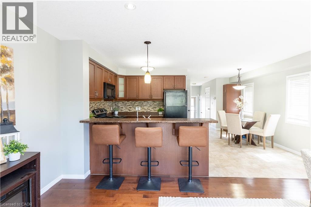 Photo 19 of 1319 Countrystone Drive, Kitchener ON