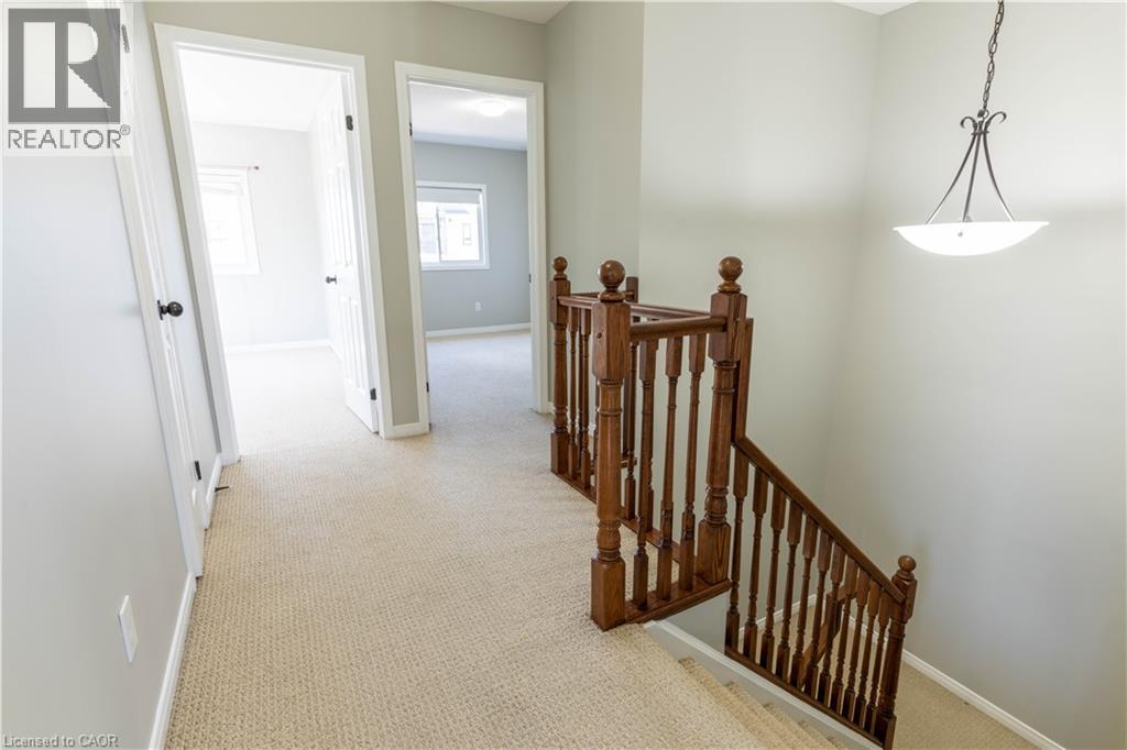 Photo 33 of 1319 Countrystone Drive, Kitchener ON