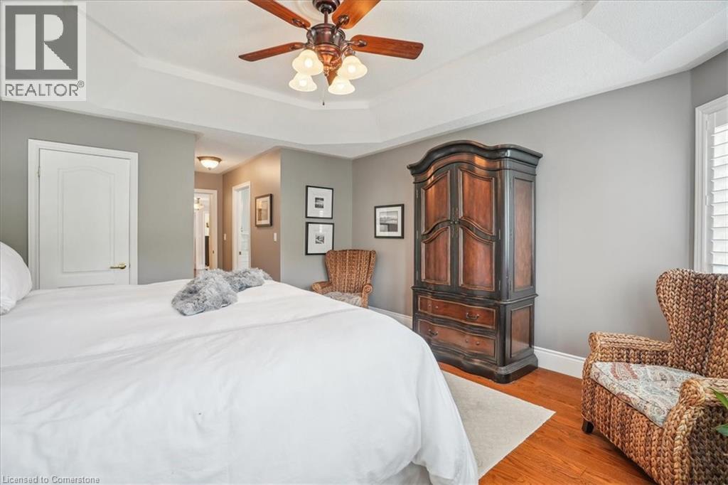 Photo 4 of 2328 Woodfield Road, Oakville ON