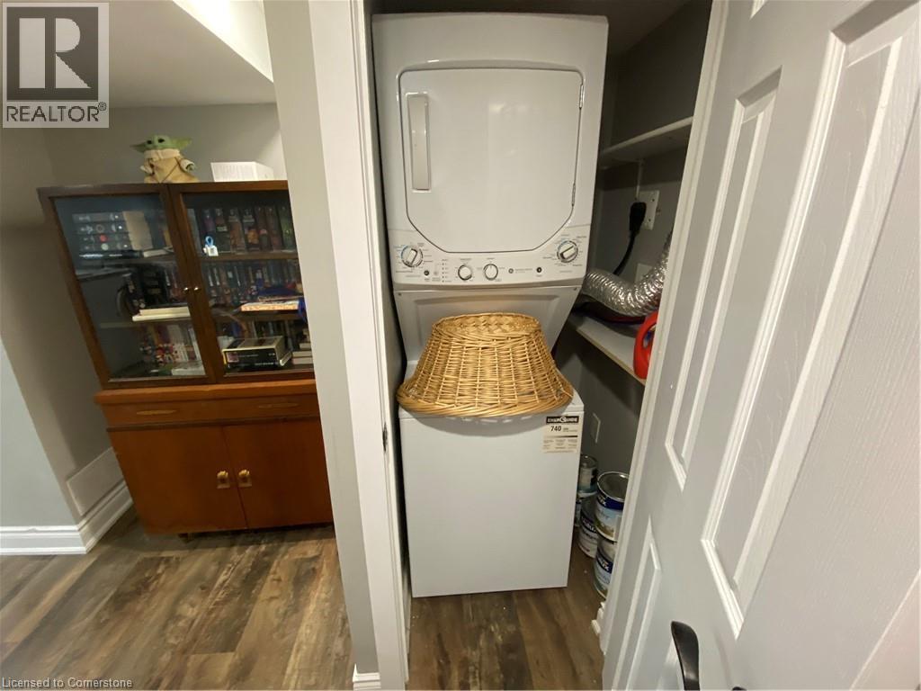Photo 5 of 46 Cameron Avenue S Unit Lower, Hamilton ON