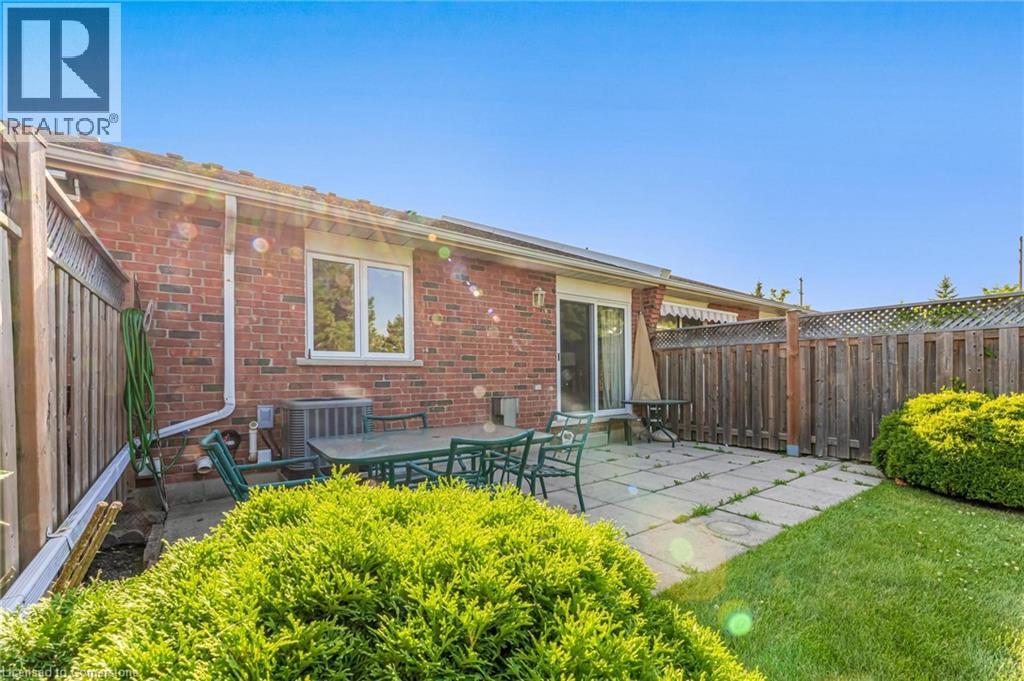 Photo 27 of 25 Kitty Murray Lane Unit 17, Ancaster ON