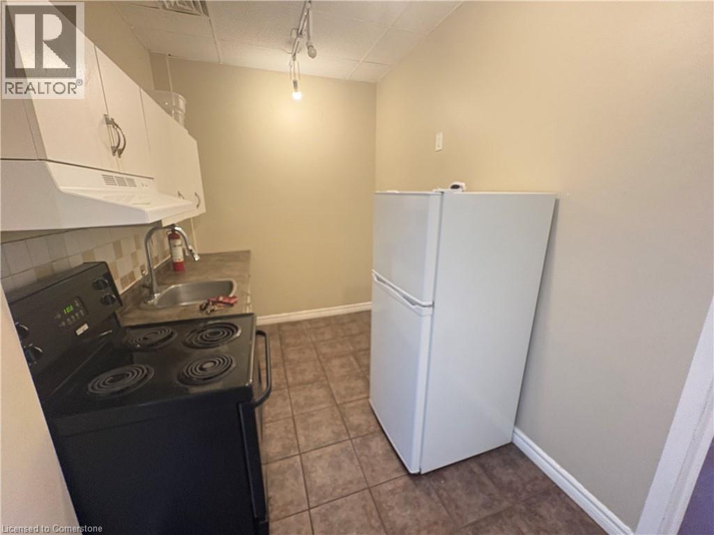 Photo 4 of 7 Mary Street Unit 201, Hamilton ON