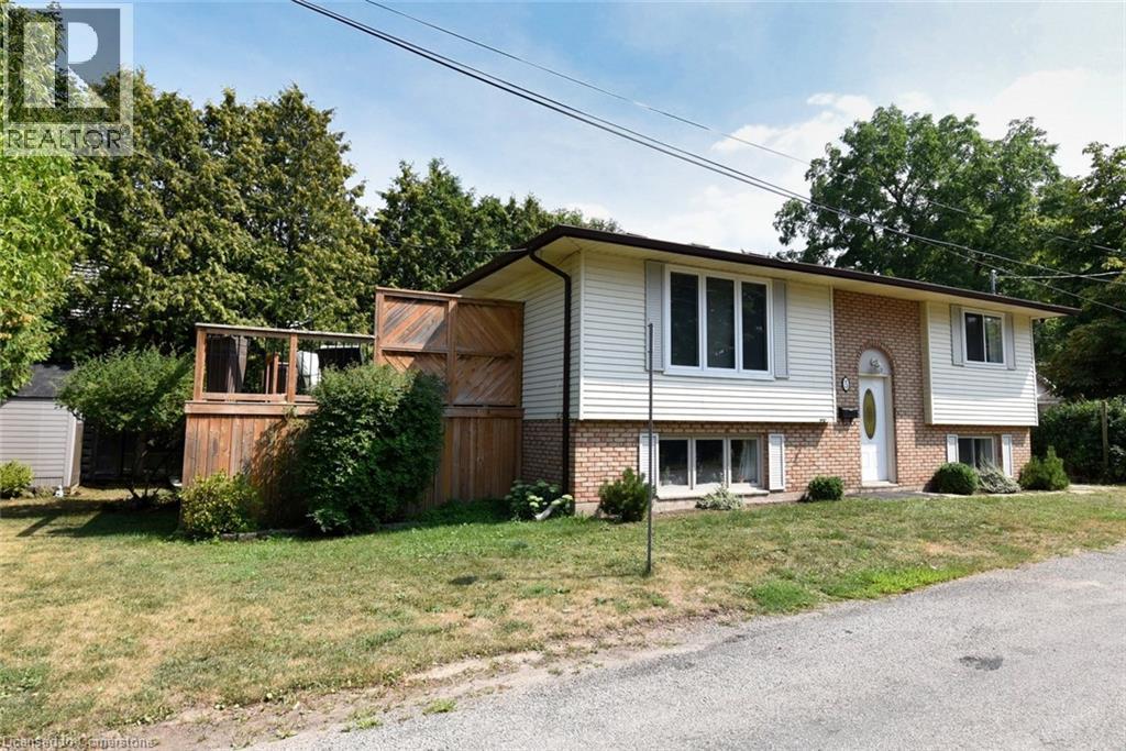 Photo 26 of 5 7th Street, Grimsby ON