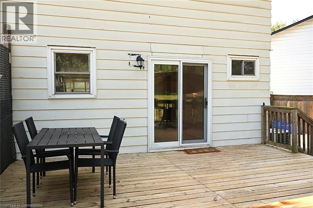 Photo 26 of 9 Duncairn Court, Hamilton ON