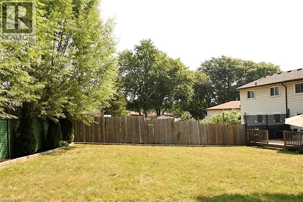 Photo 27 of 9 Duncairn Court, Hamilton ON