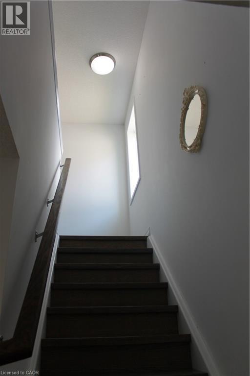 Photo 15 of 27 Stillwater Street, Kitchener ON