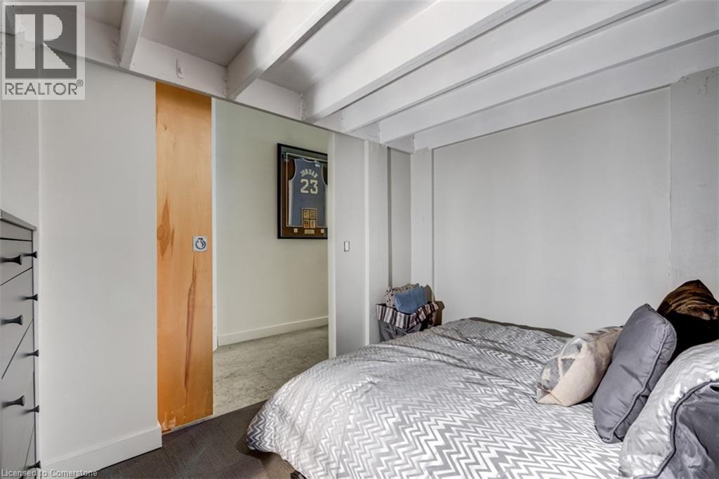 Photo 17 of 155 Dalhousie Street Unit 826, Toronto ON