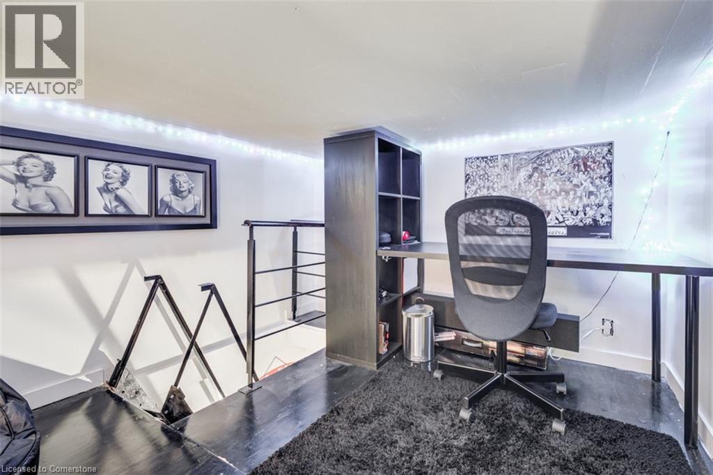 Photo 18 of 155 Dalhousie Street Unit 826, Toronto ON