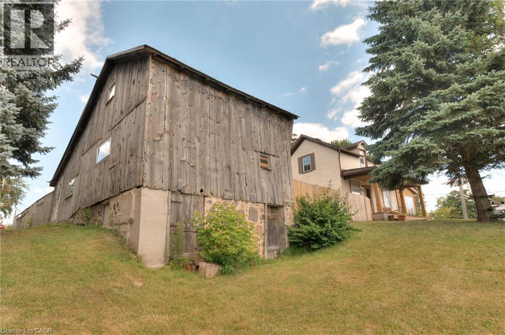 Photo 28 of 28 Manitou Drive, Kitchener ON