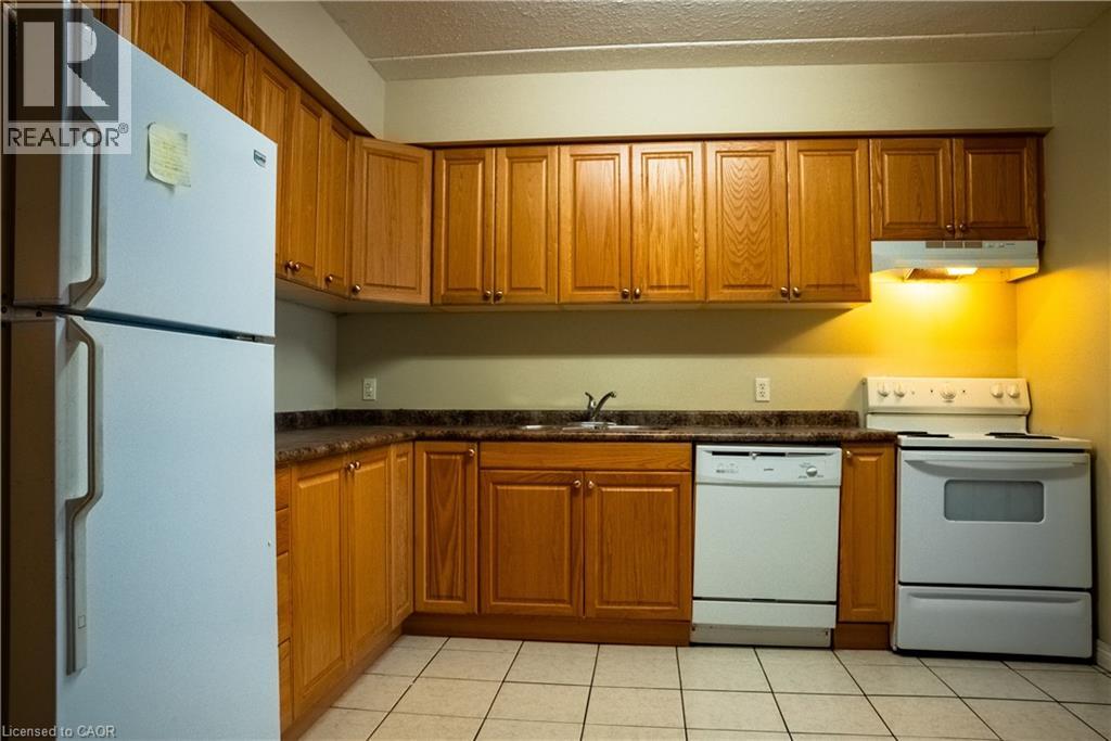 Photo 8 of 253 Lester Street Unit 402, Waterloo ON