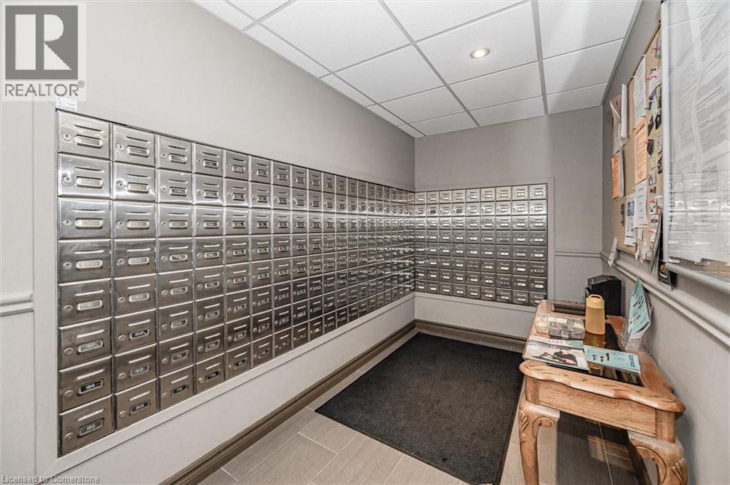 Photo 15 of 35 Green Valley Drive Unit 402, Kitchener ON