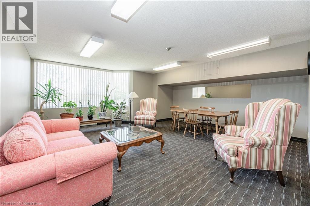 Photo 26 of 35 Green Valley Drive Unit 402, Kitchener ON