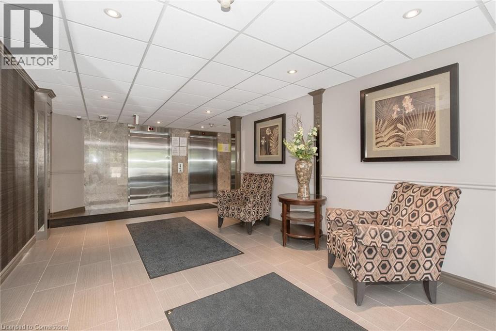 Photo 12 of 35 Green Valley Drive Unit 402, Kitchener ON