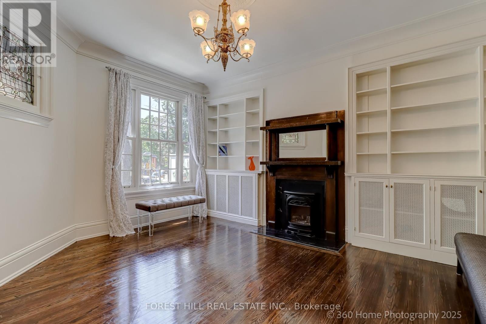 Photo 11 of 379 Huron Street, Toronto ON