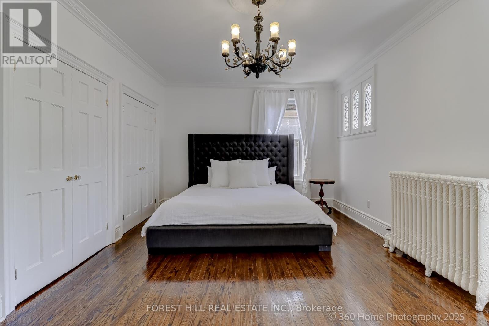 Photo 30 of 379 Huron Street, Toronto ON