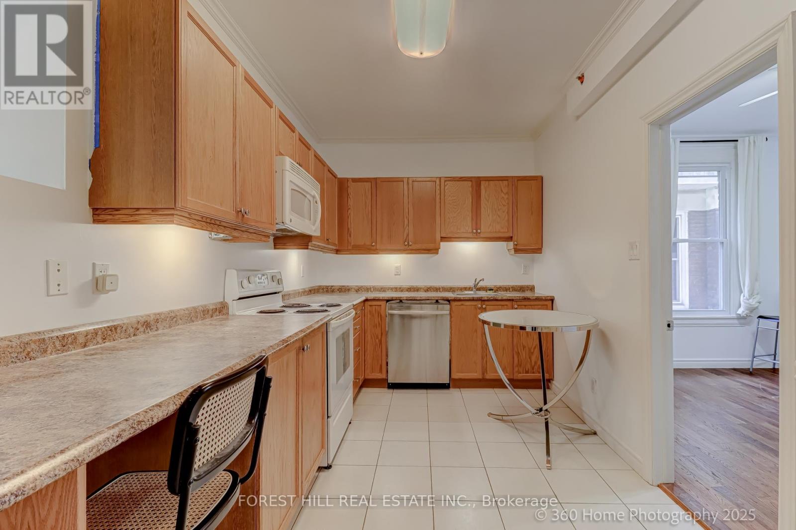 Photo 22 of 379 Huron Street, Toronto ON