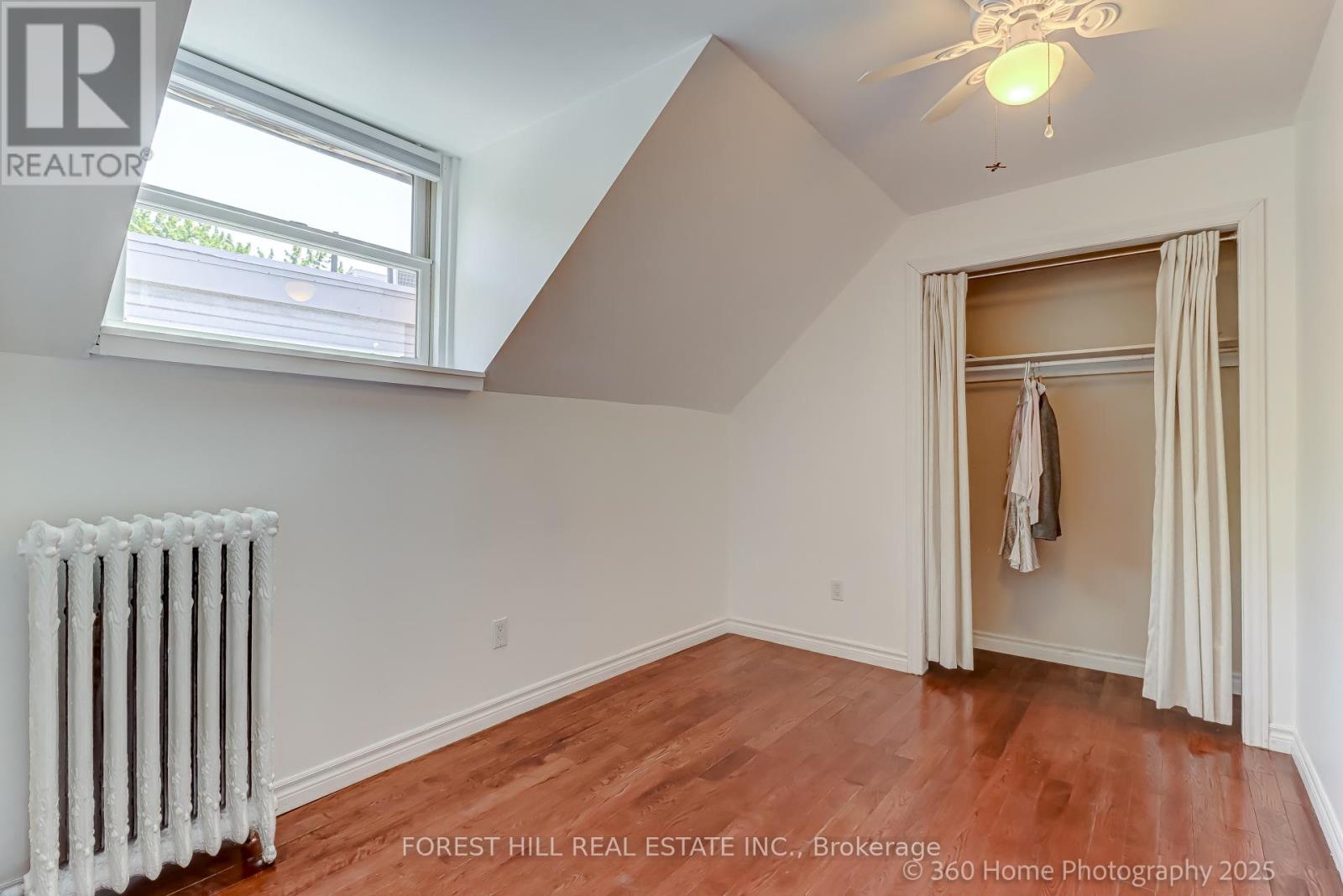Photo 2 of 379 Huron Street, Toronto ON