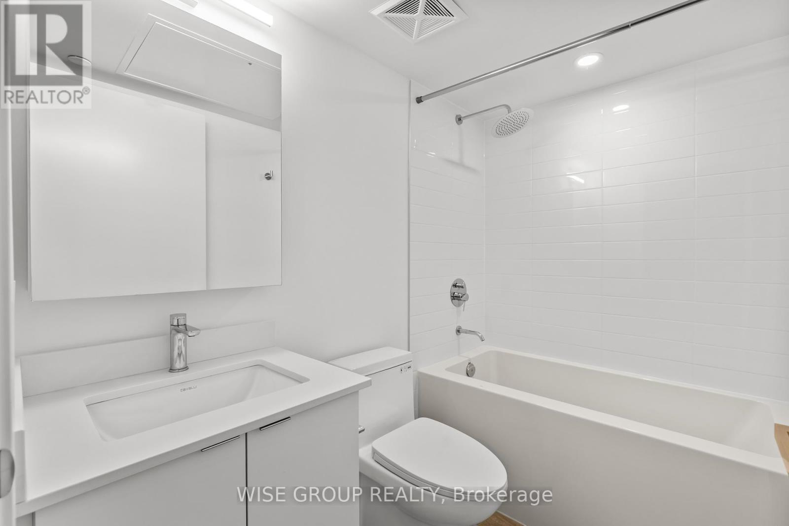 Photo 14 of 607 500 Wilson Avenue, Toronto ON