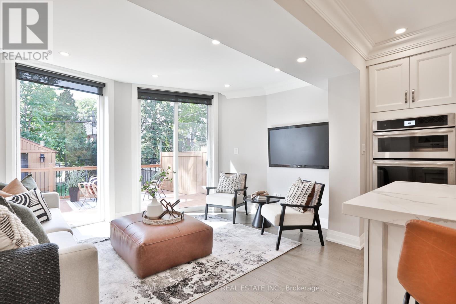 Photo 34 of 52 Shields Avenue, Toronto ON