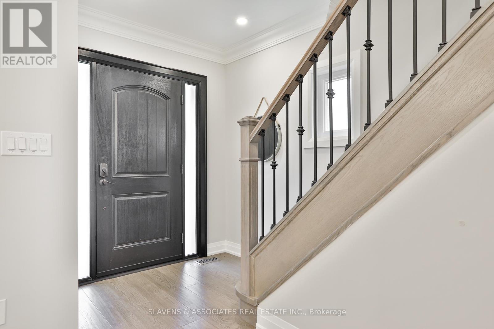 Photo 14 of 52 Shields Avenue, Toronto ON