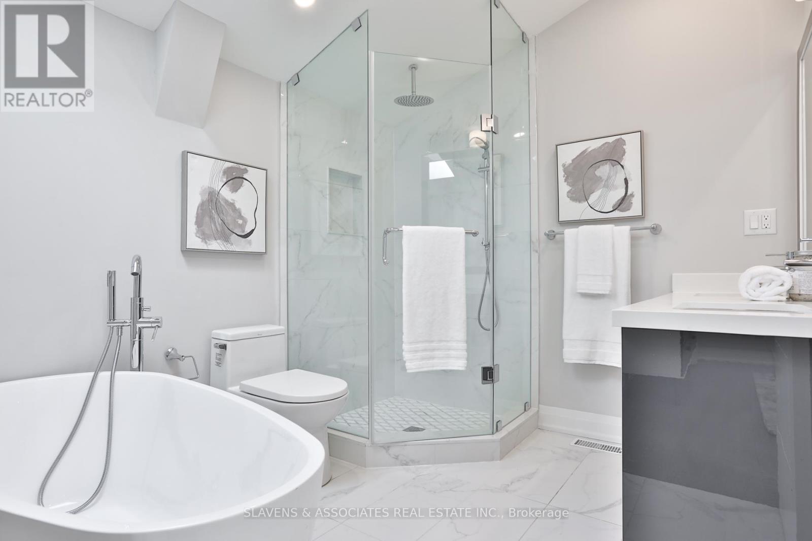 Photo 17 of 52 Shields Avenue, Toronto ON