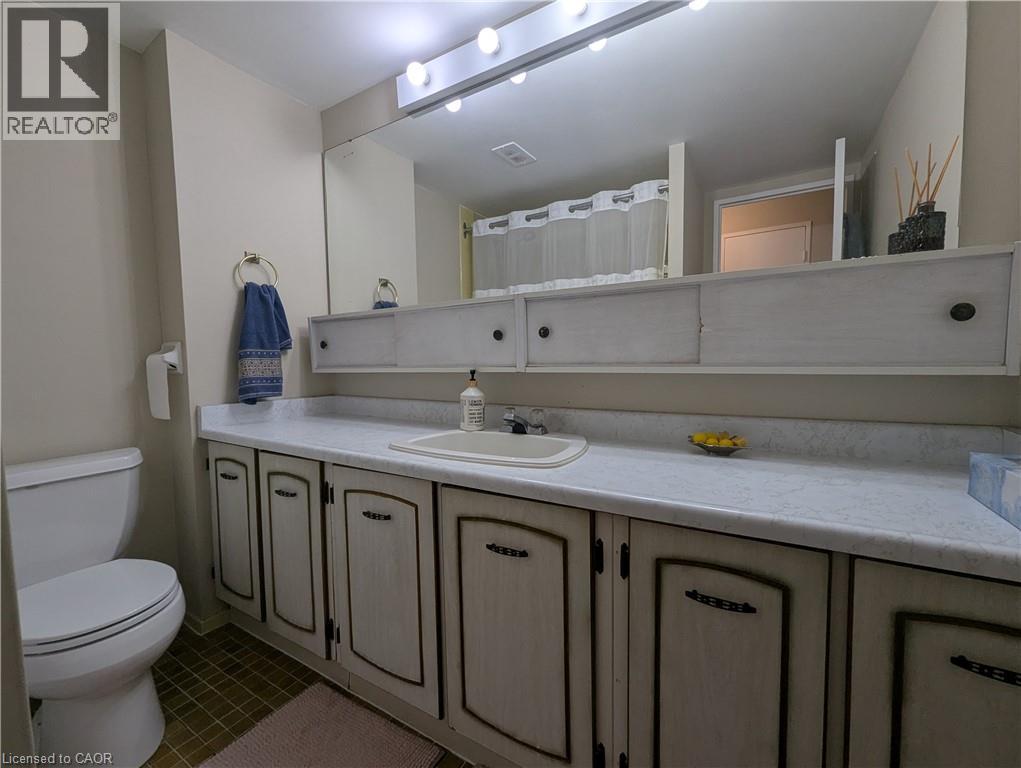 Photo 13 of 81 Church Street Unit 201, Kitchener ON