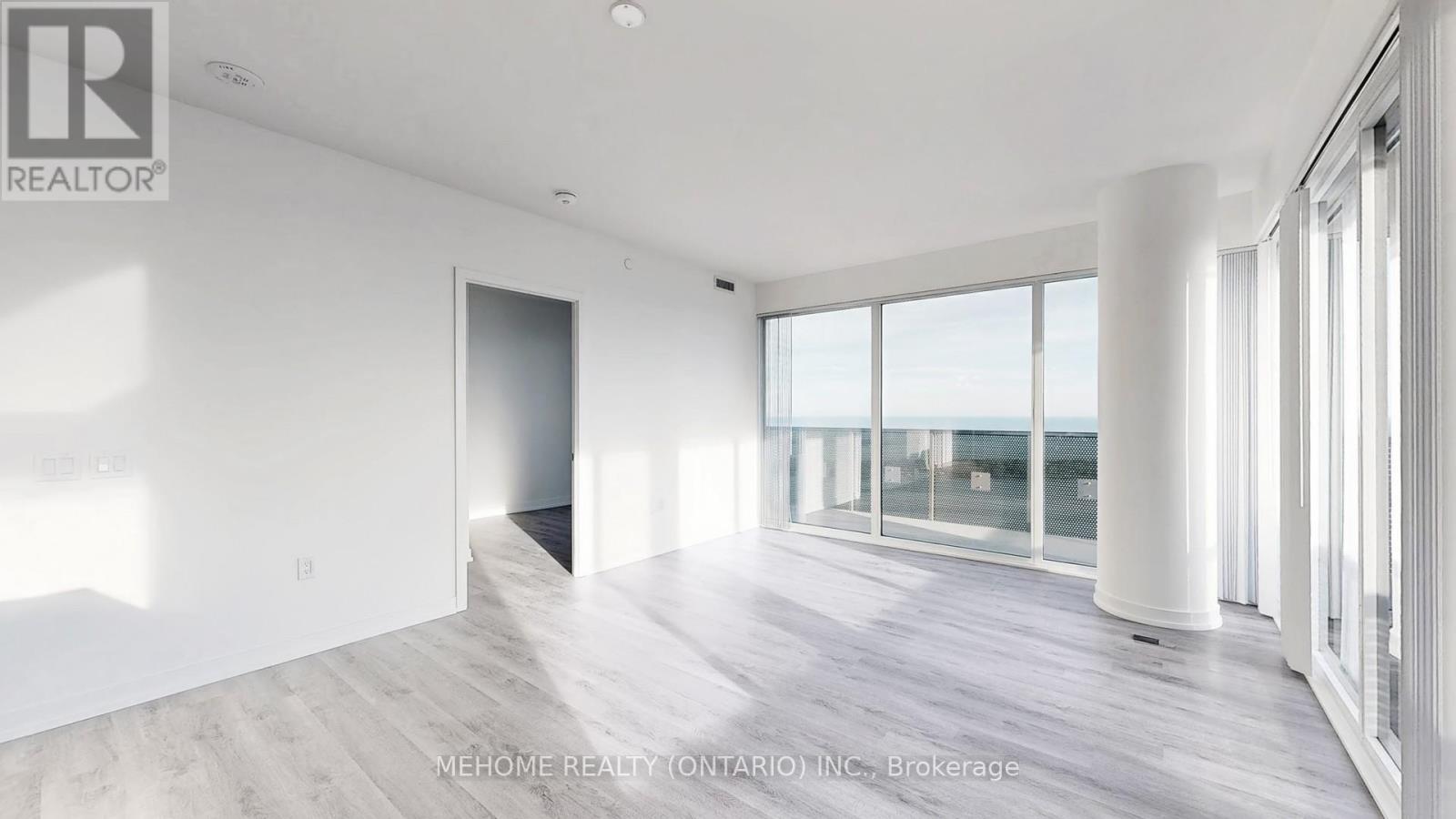 Photo 14 of 7309 138 Downes Street, Toronto ON