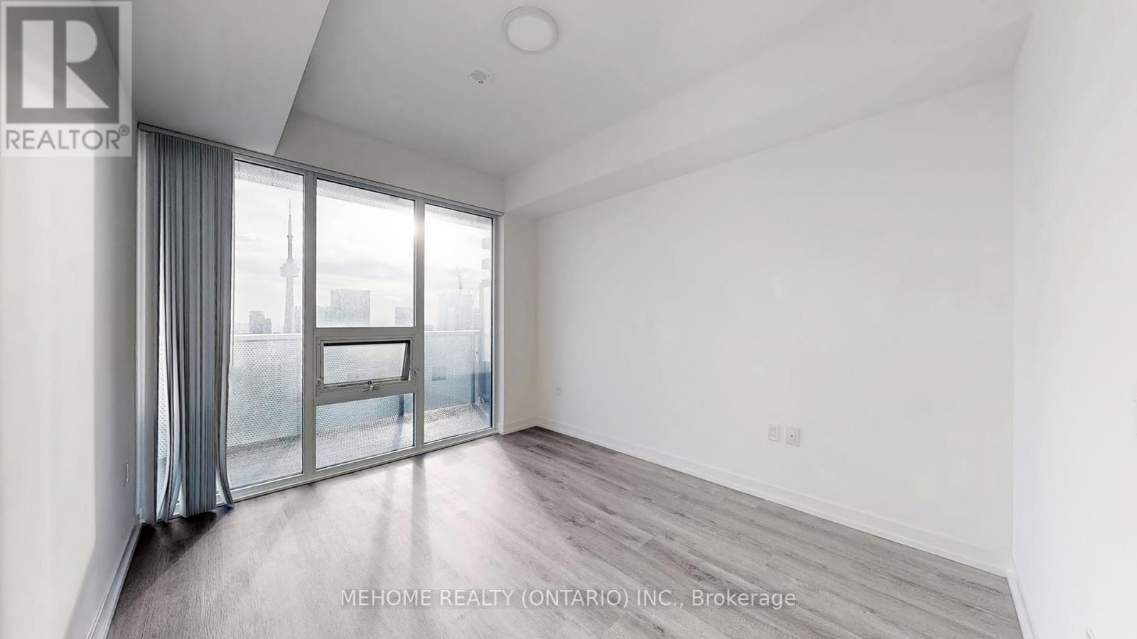 Photo 36 of 7309 138 Downes Street, Toronto ON