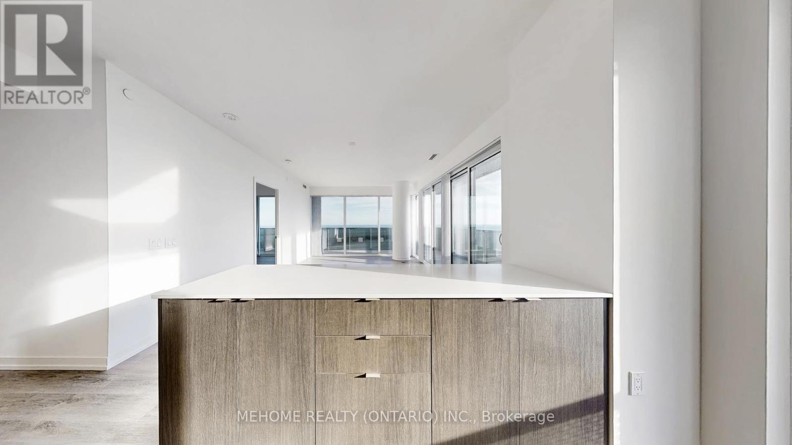 Photo 33 of 7309 138 Downes Street, Toronto ON