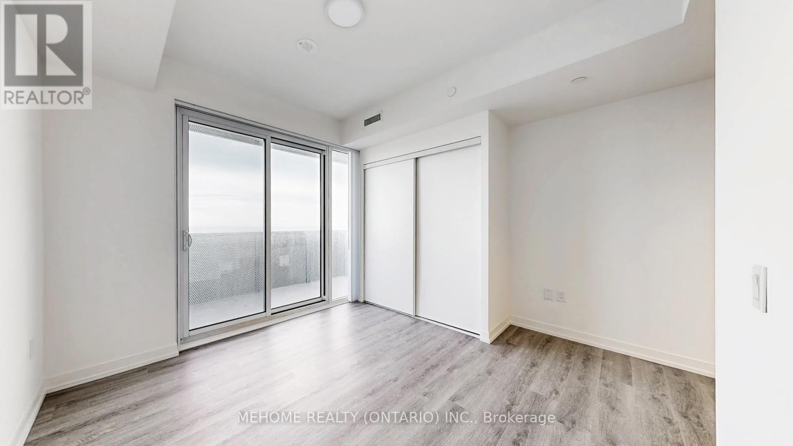 Photo 45 of 7309 138 Downes Street, Toronto ON