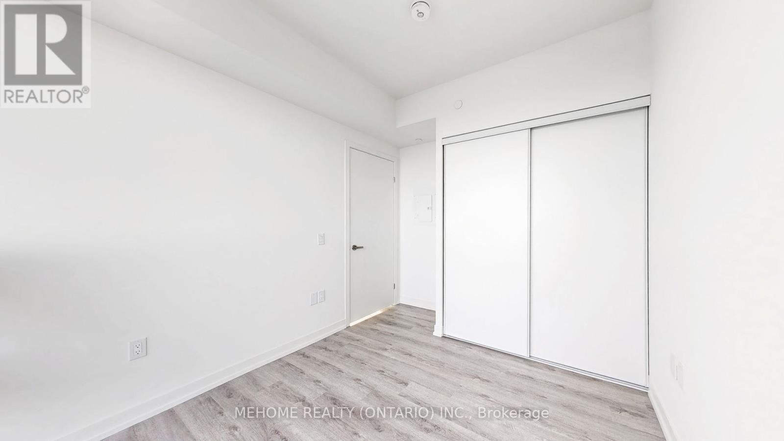 Photo 25 of 7309 138 Downes Street, Toronto ON