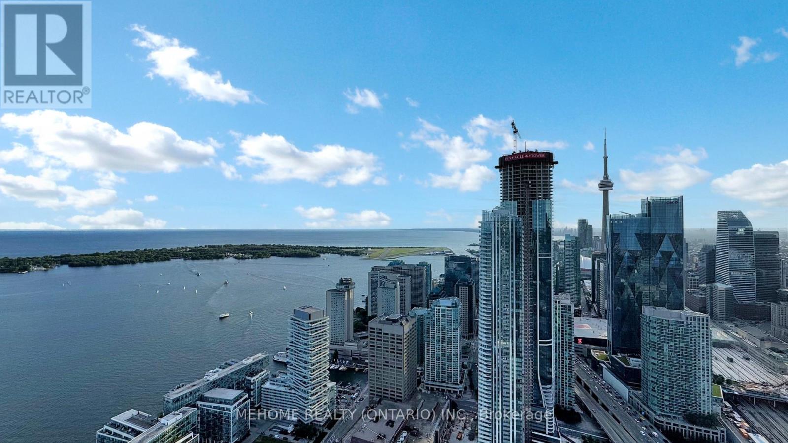 Photo 31 of 7309 138 Downes Street, Toronto ON