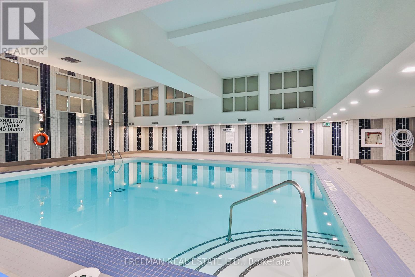 Photo 30 of 204 360 Bloor Street E, Toronto ON
