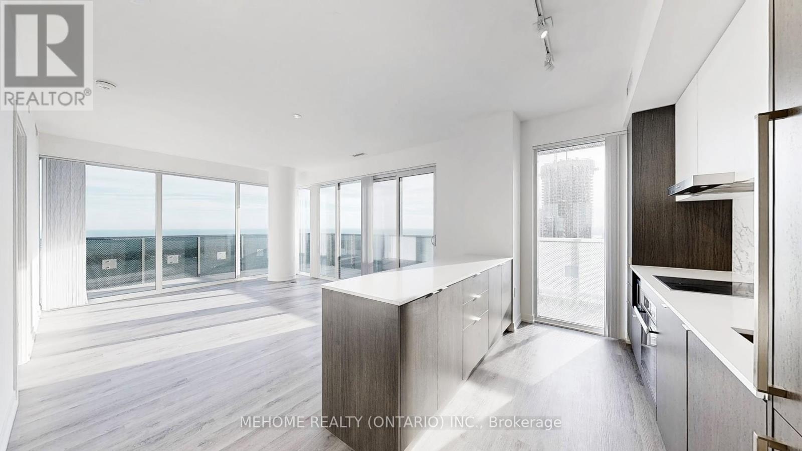 Photo 16 of 7309 138 Downes Street, Toronto ON