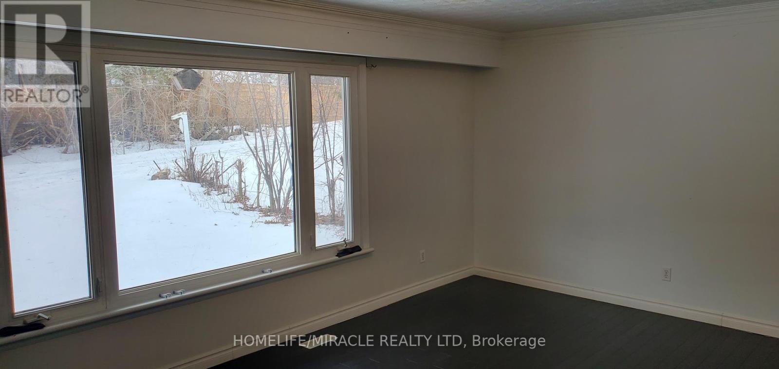Photo 7 of Main 544 Gillmoss Road, Pickering ON