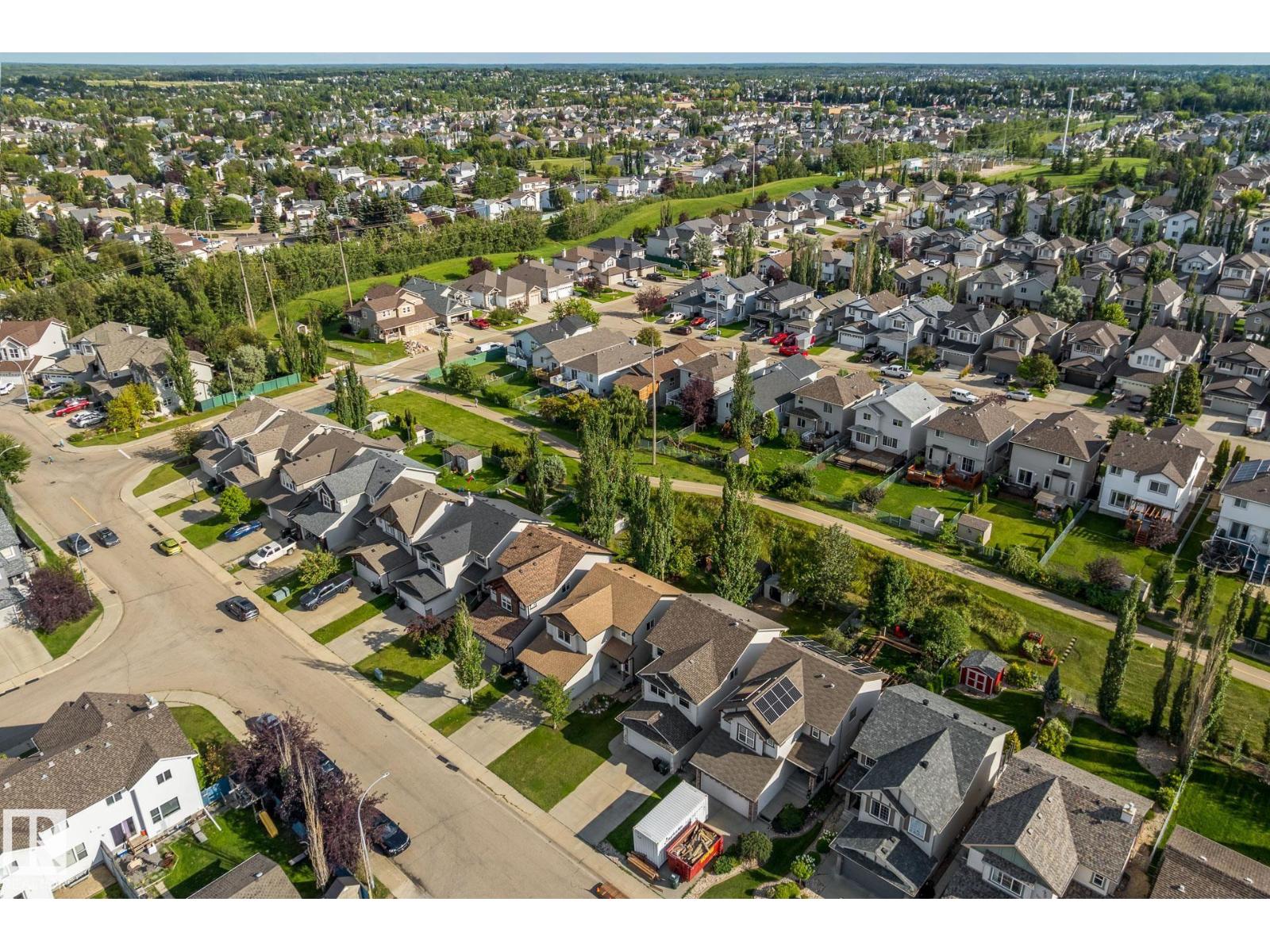 Photo 11 of 201 Cornwall Rd, Sherwood Park AB
