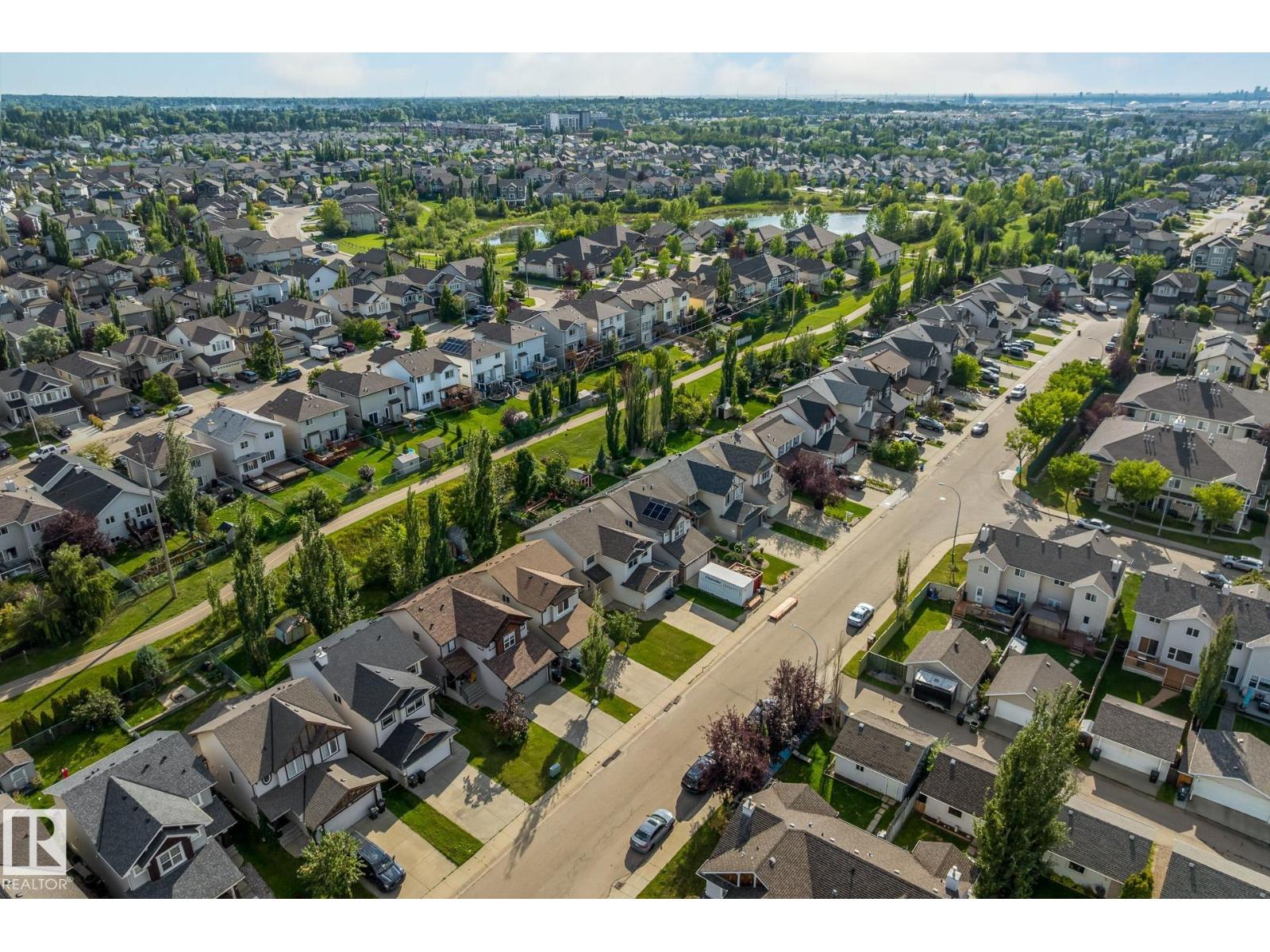 Photo 15 of 201 Cornwall Rd, Sherwood Park AB