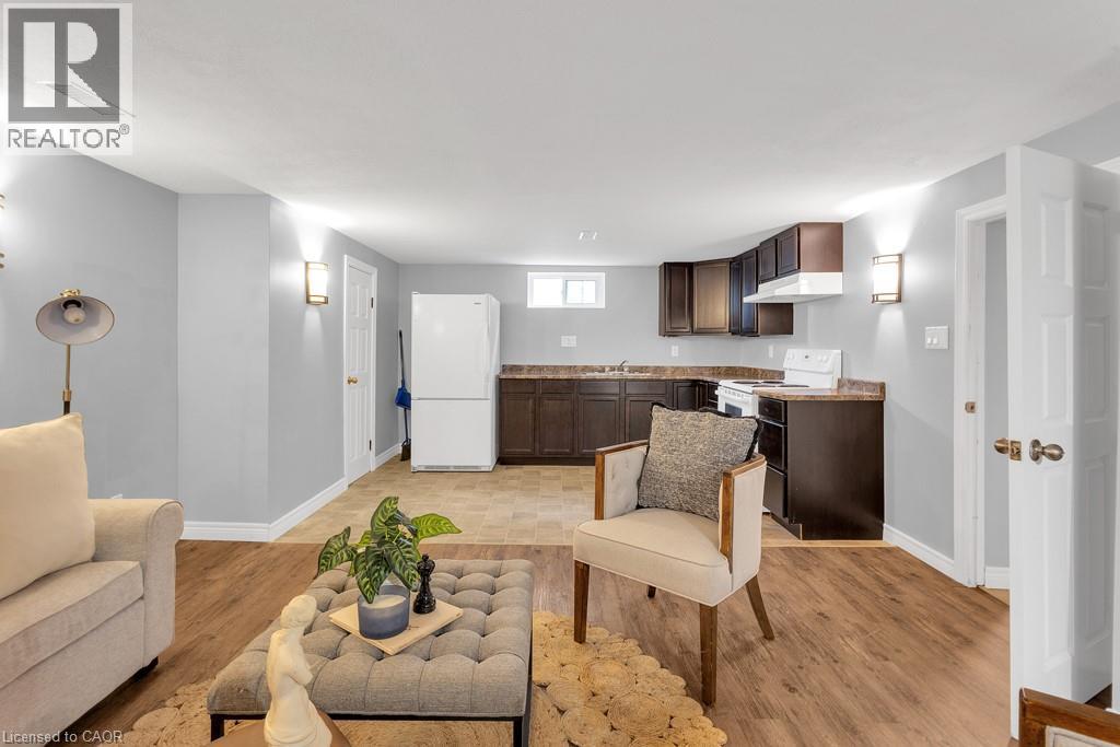 Photo 20 of 196 Patricia Avenue, Kitchener ON