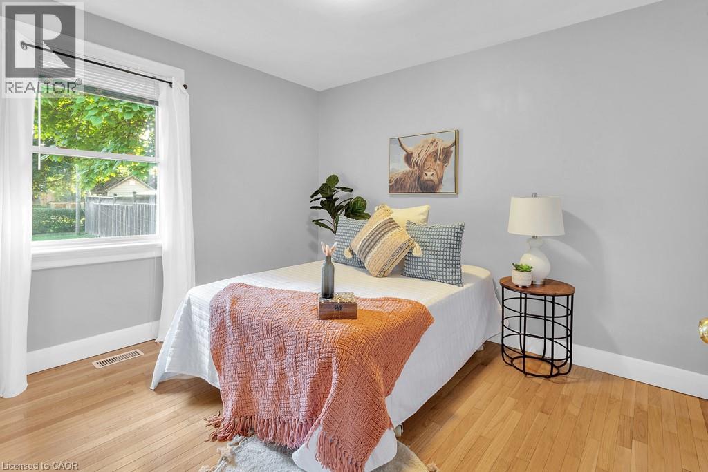 Photo 7 of 196 Patricia Avenue, Kitchener ON