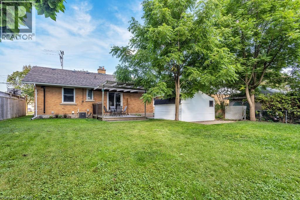 Photo 17 of 196 Patricia Avenue, Kitchener ON