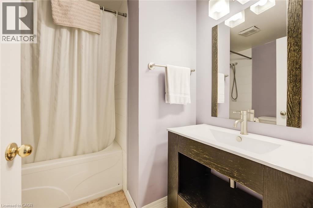 Photo 11 of 465 Woolwich Street N Unit 17, Waterloo ON