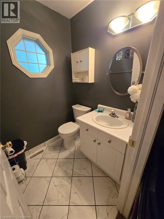 Photo 10 of 67 Stafford Street, Woodstock ON