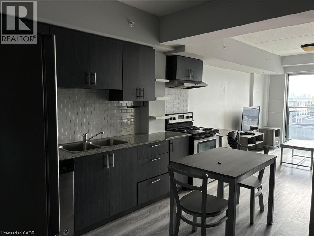 Photo 11 of 275 Larch Street Unit F 614, Waterloo ON