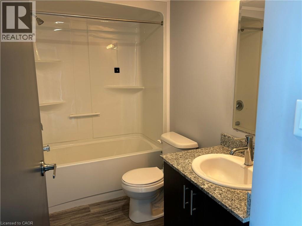 Photo 5 of 275 Larch Street Unit F 614, Waterloo ON
