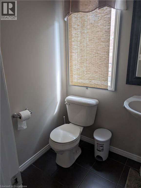Photo 2 of 240 Rachel Street Unit E, Kitchener ON