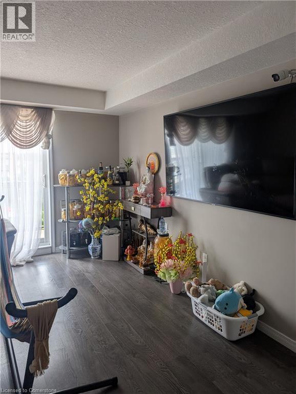 Photo 14 of 240 Rachel Street Unit E, Kitchener ON
