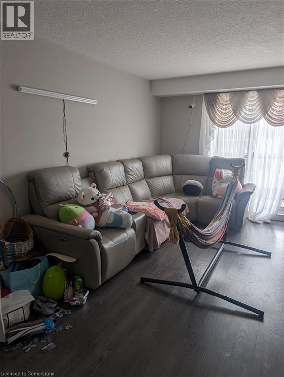Photo 13 of 240 Rachel Street Unit E, Kitchener ON