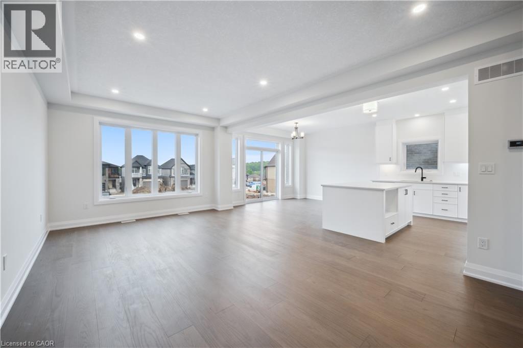 Photo 9 of 714 Autumn Willow Drive, Waterloo ON